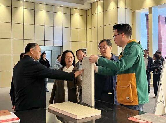 寶潤(rùn)達(dá) 寶潤(rùn)達(dá)